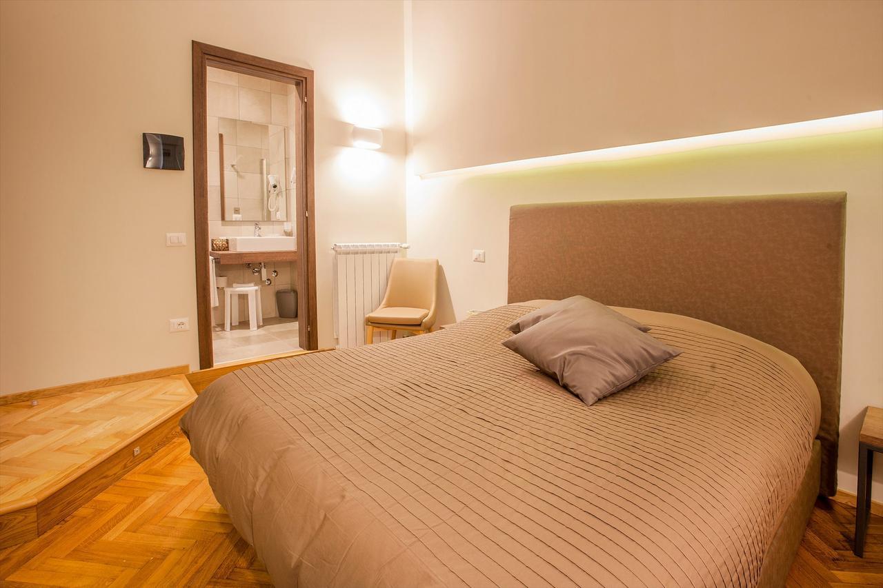 B&B Palazzo Depretis Naples Luaran gambar
