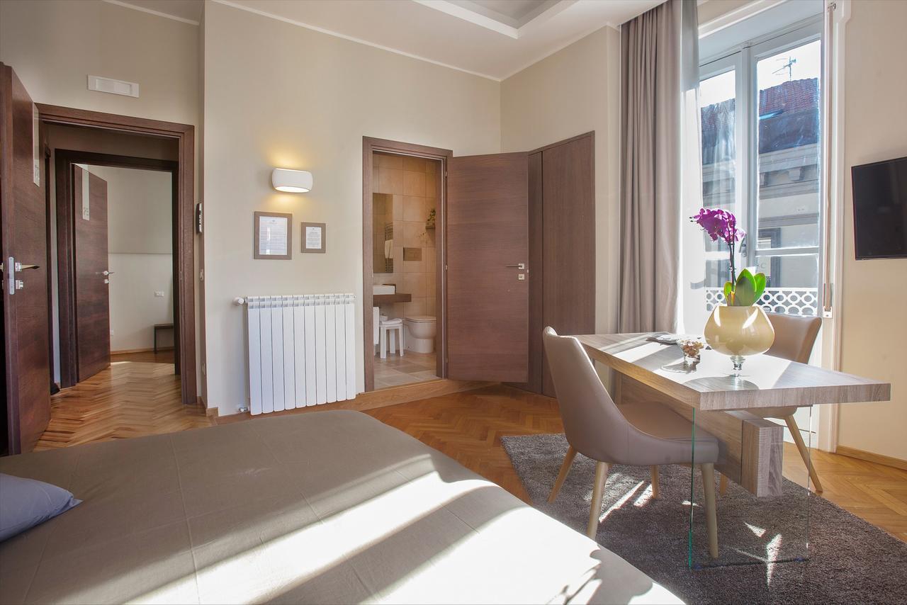 B&B Palazzo Depretis Naples Luaran gambar