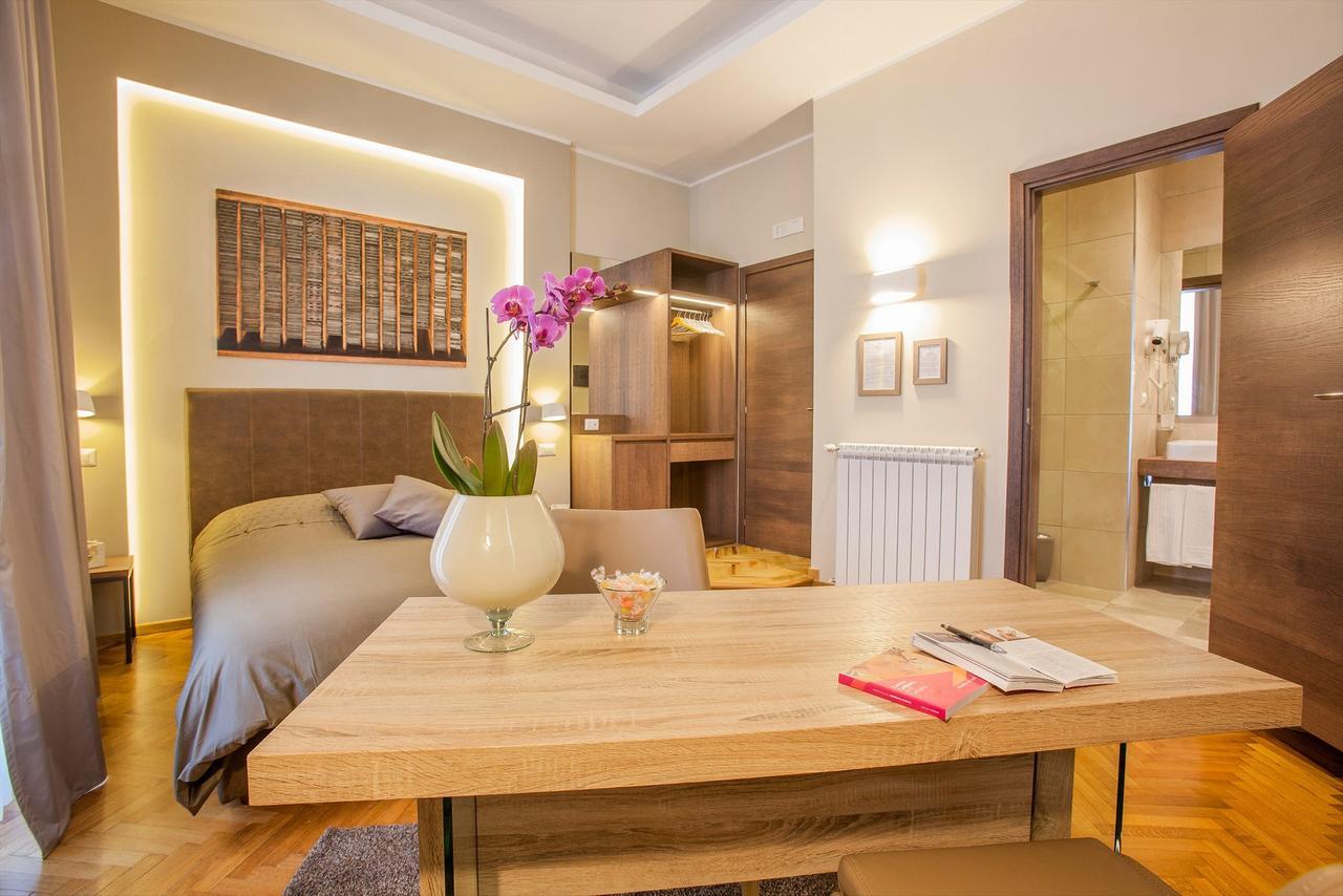B&B Palazzo Depretis Naples Luaran gambar